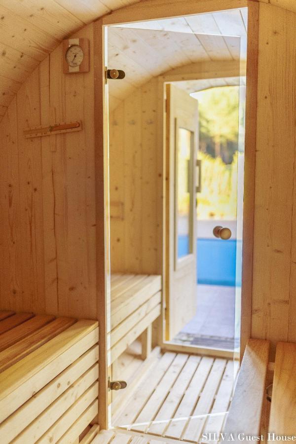 Holiday home Silva - Dom Wczasowy, Tenis, Basen, Balia I Sauna Borsk